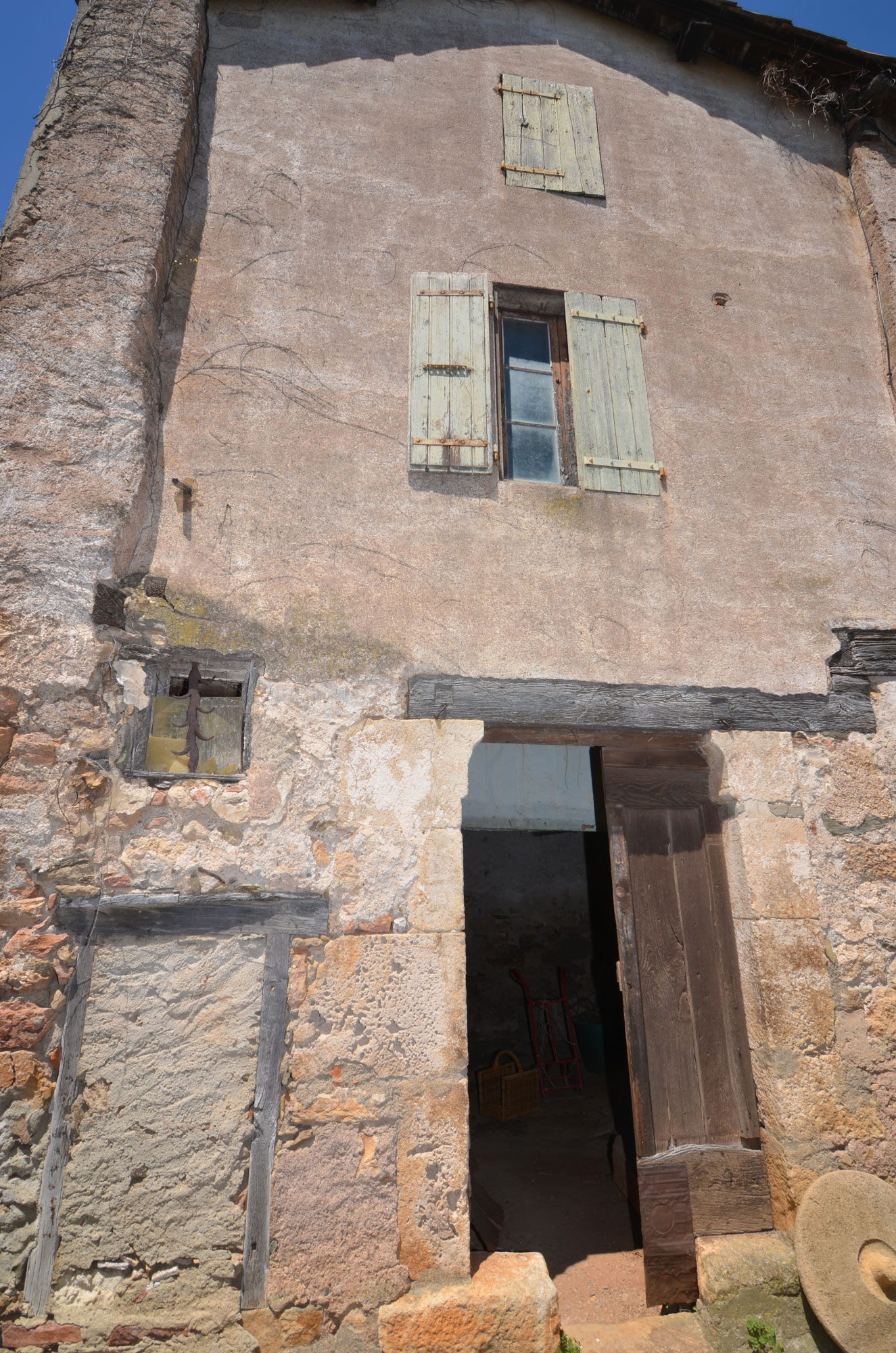 1379CA_facade.jpg