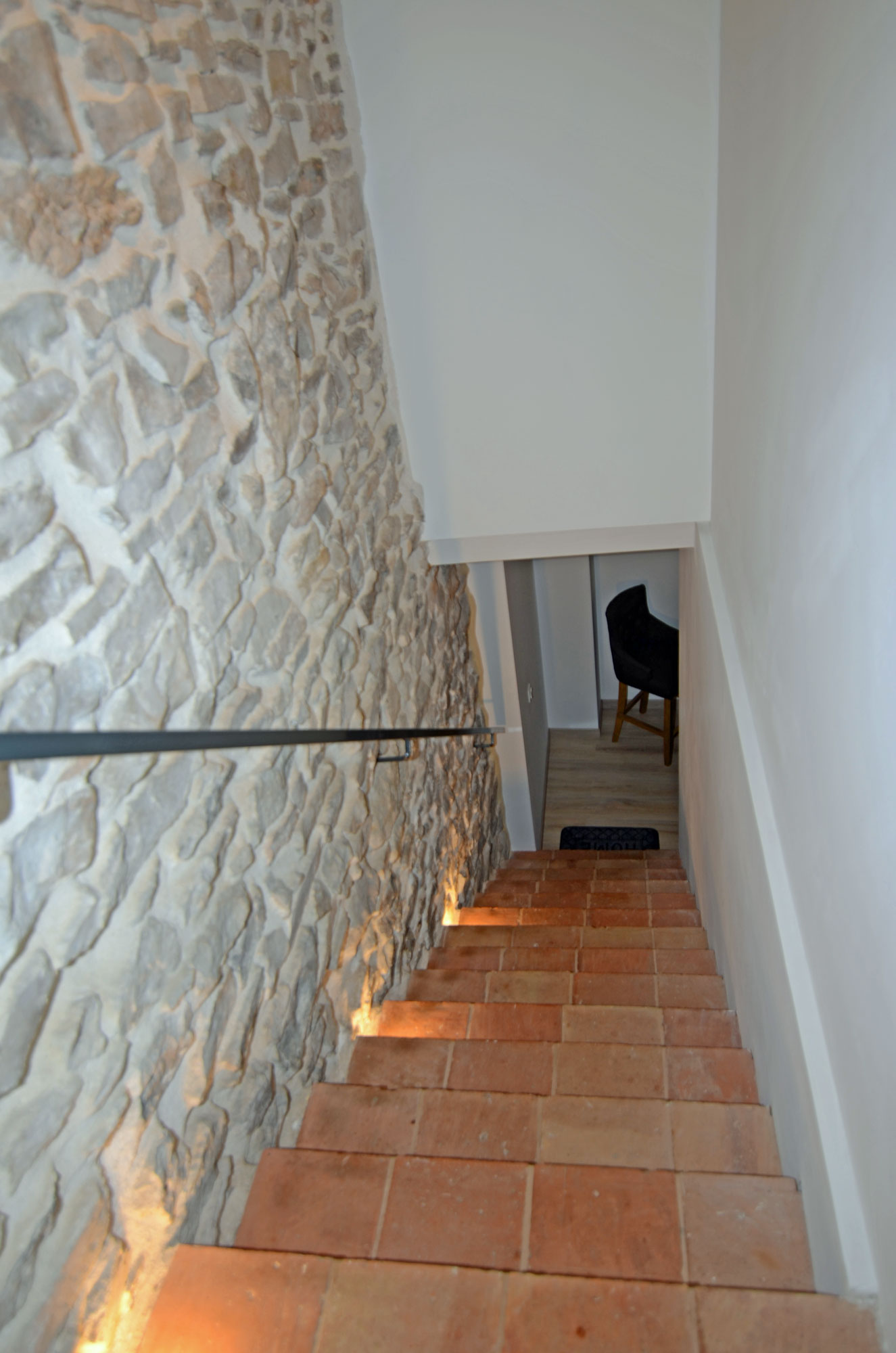 1382BI_escalier.jpg