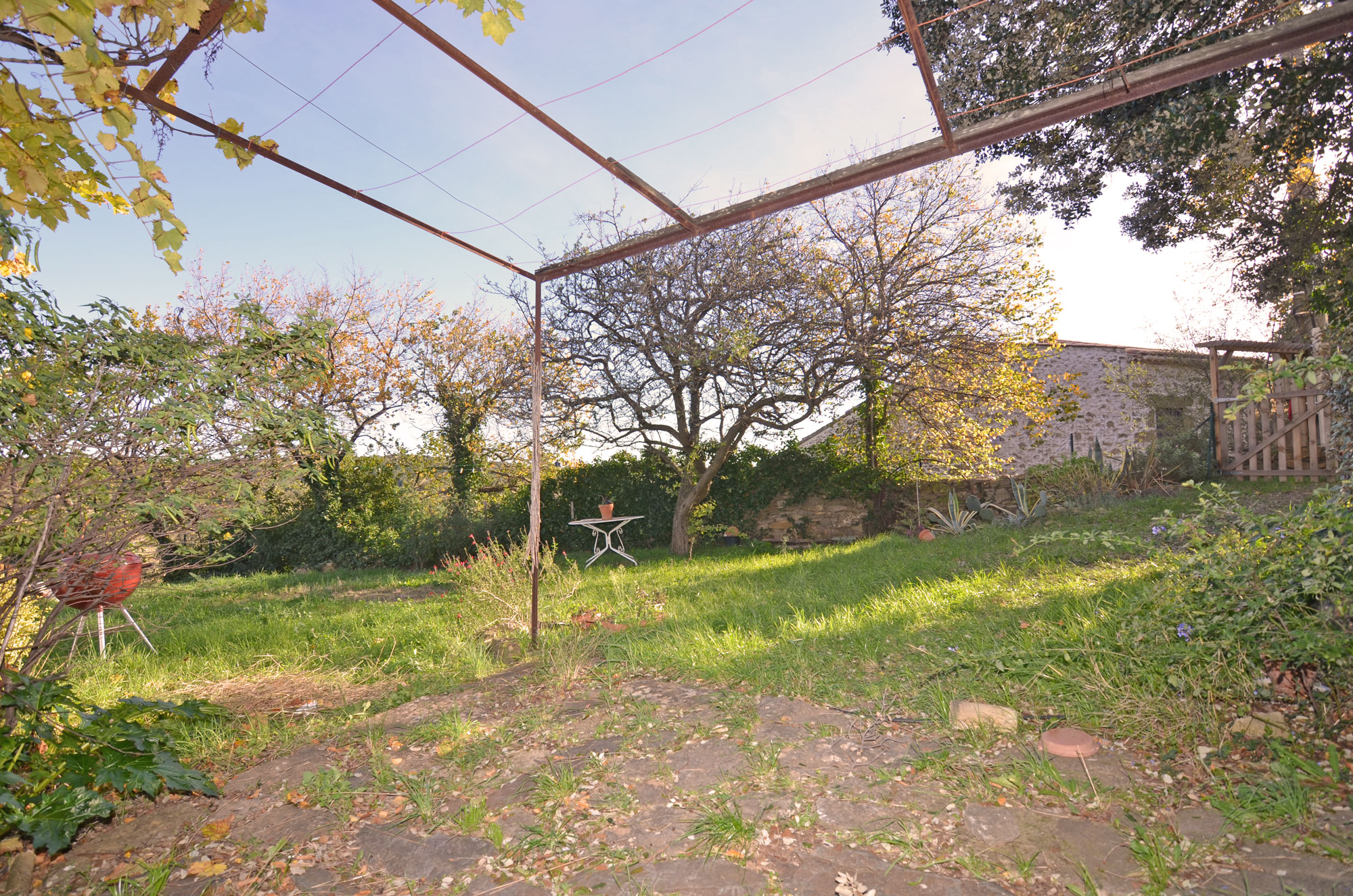1387BI_jardin1.jpg