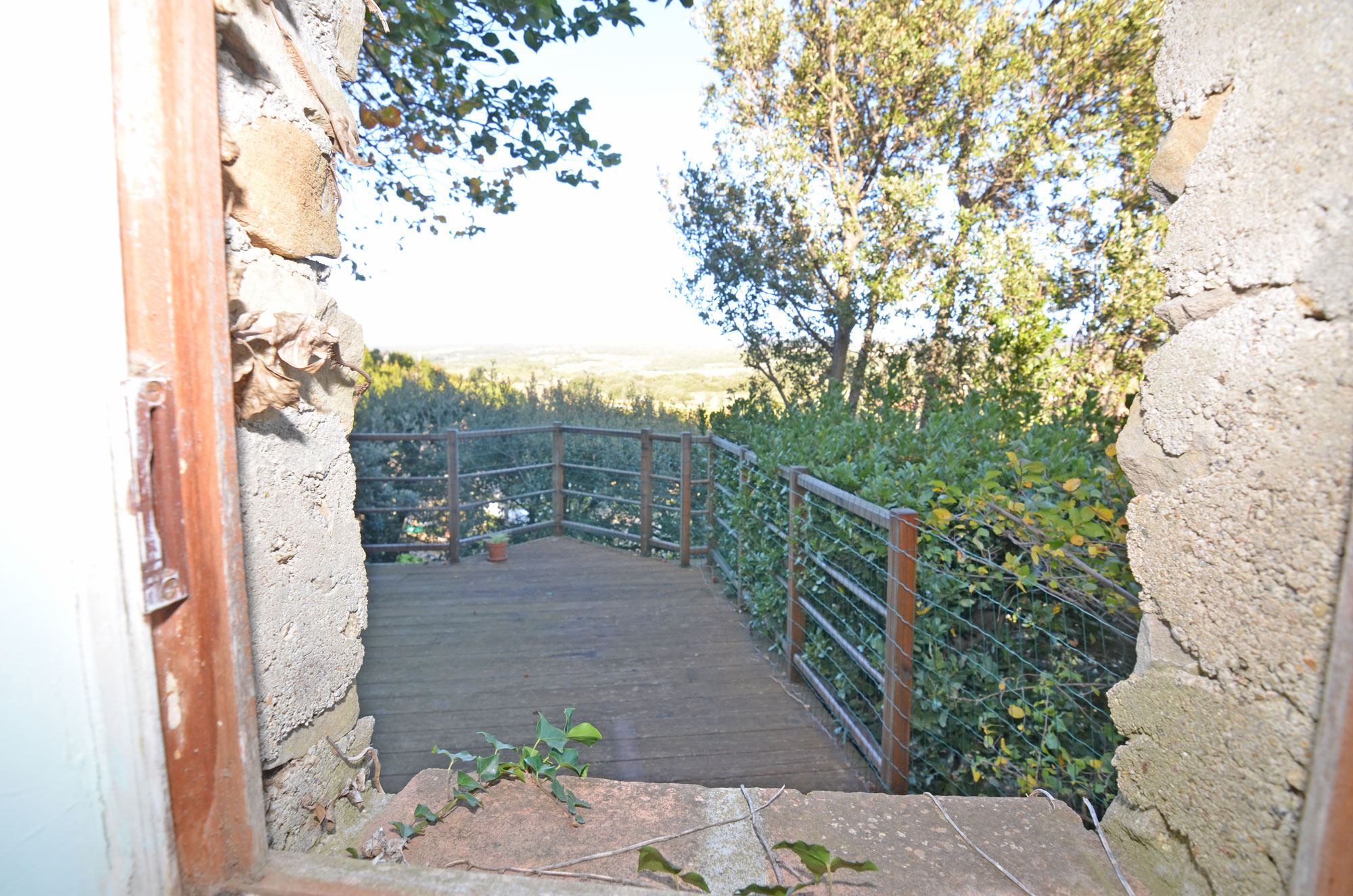 1387BI_vue_sur_la_terrasse.jpg